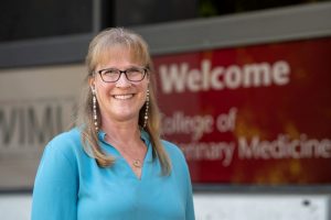 Dr. Dori Borjesson - photo credit Robert Hubner